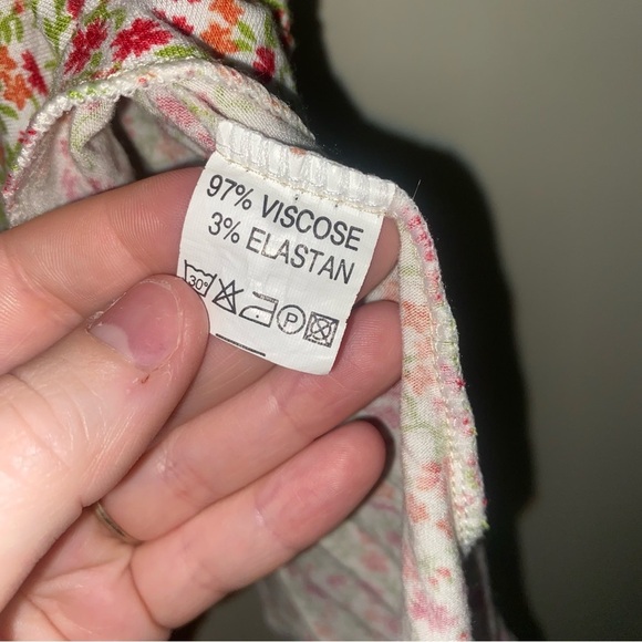 Womens  Y2K Party Girl Summer Floral V-Neck Diagonal Cut Flowy Sleeve stank Top - Picture 4 of 13